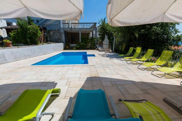 Ferienwohnung Aida 4