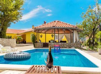 Villa Dea Grizane Villa Dea Grizane
