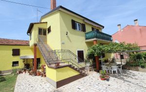 Apartment Stojana
