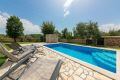 Villa Shirin