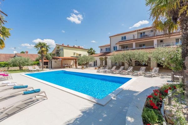 Apartment Paradiso 3