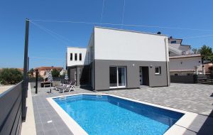 Villa Karlo