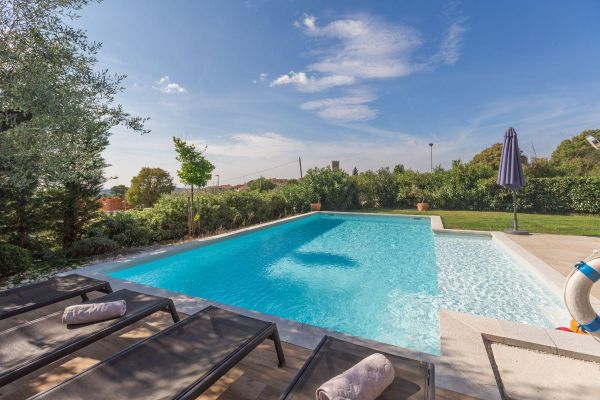 Villa Nar