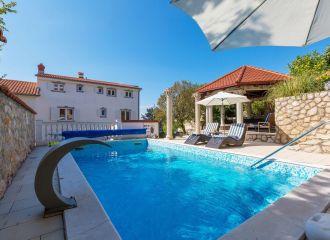 Apartment Branka 3