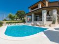Villa Mikela
